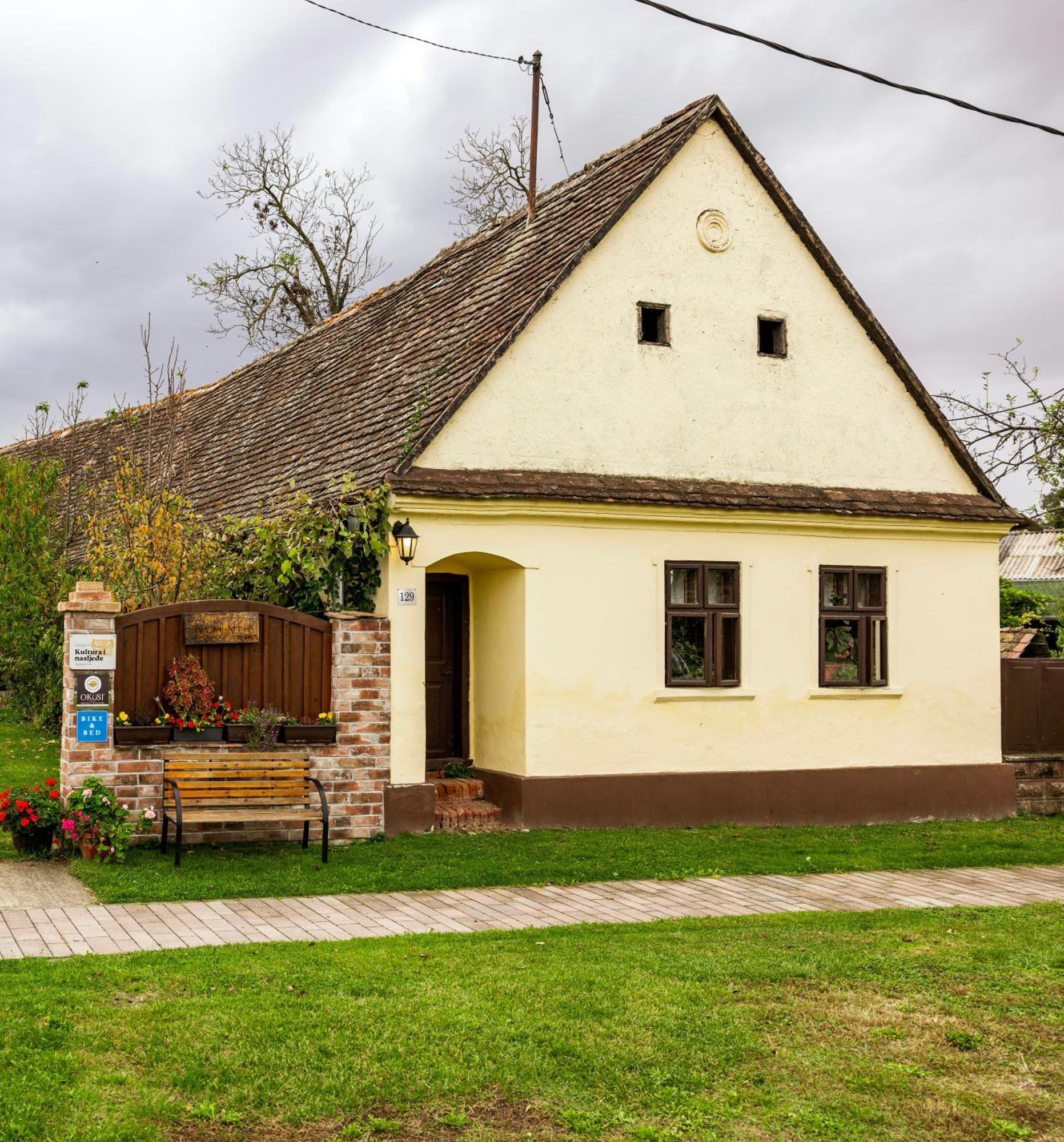 Bed and Breakfast Snasini Kucari Gradiste Екстер'єр фото